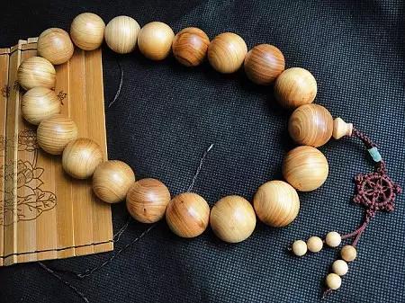 KY开元集团官网|等到烟暖雨收易落的孩子是谁的易落的孩子是师父初澈的吗(图2) KY开元集团官网